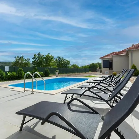 Gorgeous In Dicmo With Sauna * Dicmo