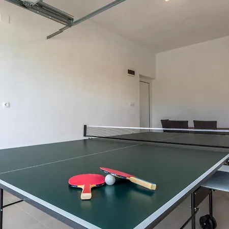 Gorgeous In Dicmo With Sauna * Dicmo