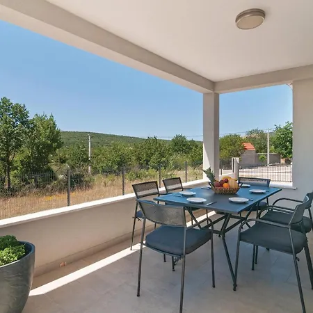 Gorgeous In Dicmo With Sauna Hébergement de vacances Dicmo